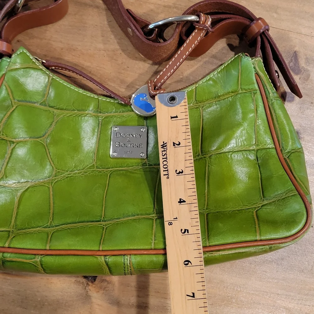 Dooney & Bourke Green Croc Embossed Leather Hobo Shoulder Bag Purse Vintage Y2K - Picture 9 of 16